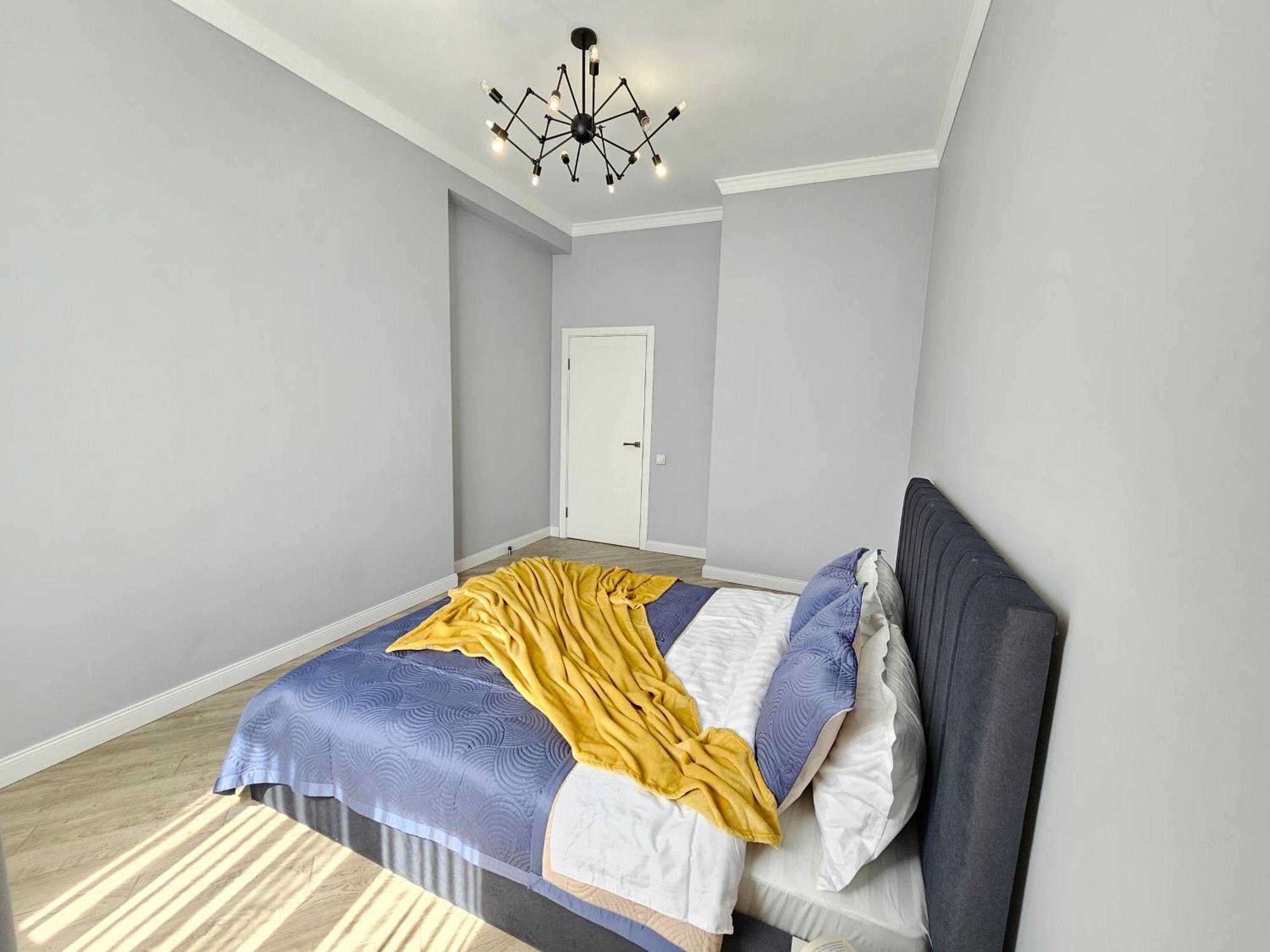 3 Room Gagarin Park Residential Complex Near Mega Shopping Mall Almaty Ngoại thất bức ảnh