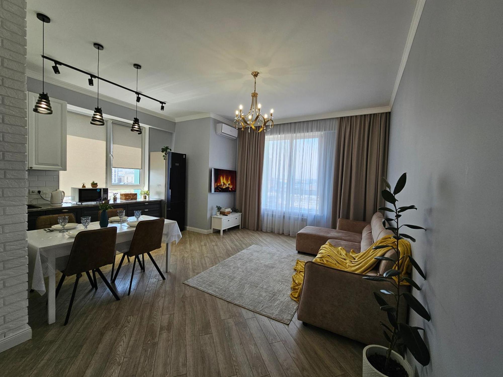 3 Room Gagarin Park Residential Complex Near Mega Shopping Mall Almaty Ngoại thất bức ảnh